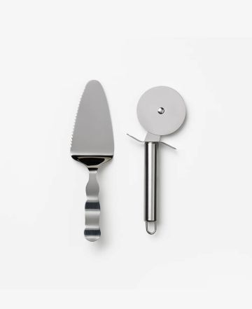 PIZZA ESSENTIAL TOOLS